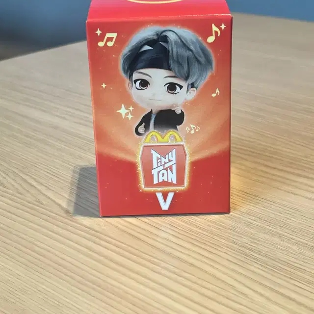 미개봉 해피밀 방탄소년단 피규어 뷔