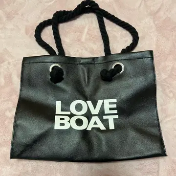 LOVE BOAT 블랙 토트백