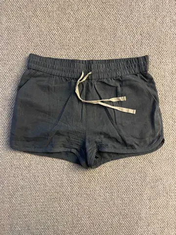 3.1Phillip Lim 실크 혼방 숏팬츠 사이즈 2 다크 그레이