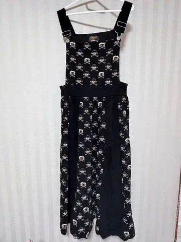 베티붑 VANSON 오버롤 스커트 (완판템)