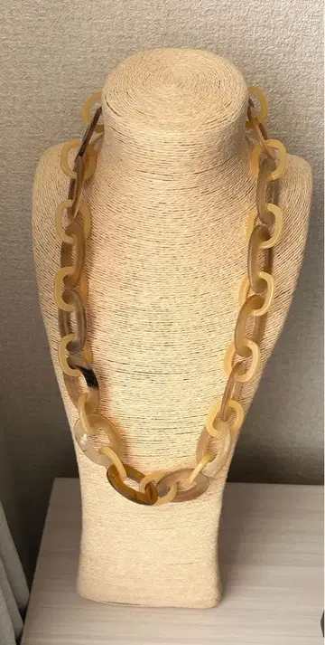 베이지 계열 체인 목걸이 약 77cm