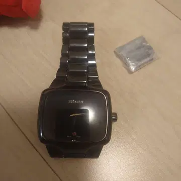 Nixon 블랙 스퀘어형 시계