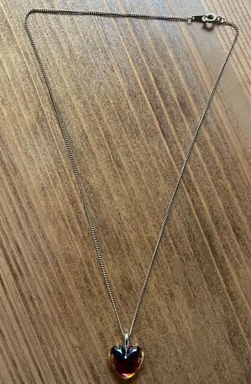 하트형 펜던트 목걸이