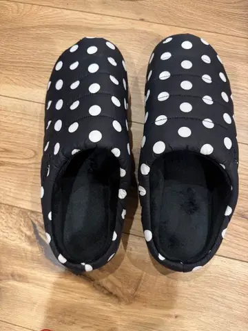 SUBU 도트 무늬 슬리퍼 수납 봉투 포함