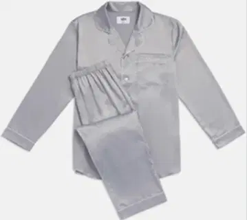 새상품 A24 [ 보우는 두려워하고 있다 ] 파자마