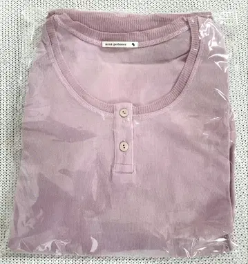 [ 미나 페르호넨 ] 헨리넥 티셔츠 [ 새상품 ]