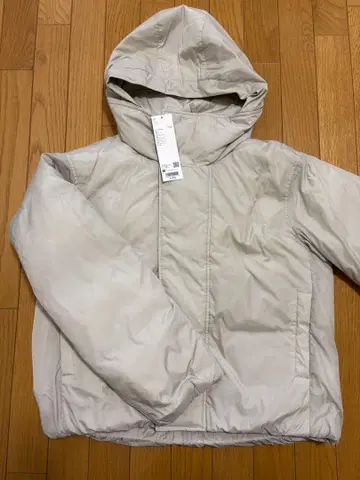 유니클로 퍼프 테크 후드티 M