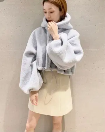 SNIDEL 보아 마운틴 후드티