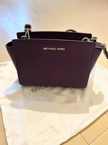 마이클코어스 셀마