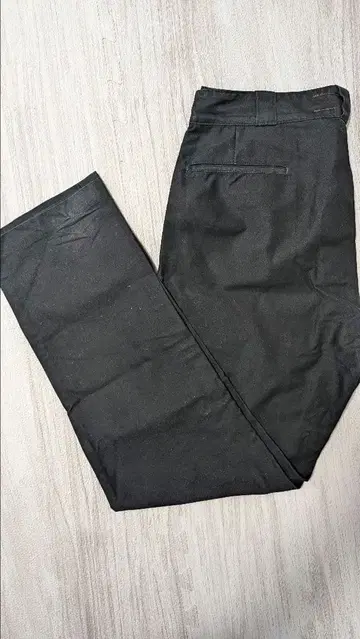 텐더 로인 블랙 숏팬츠 S 사이즈