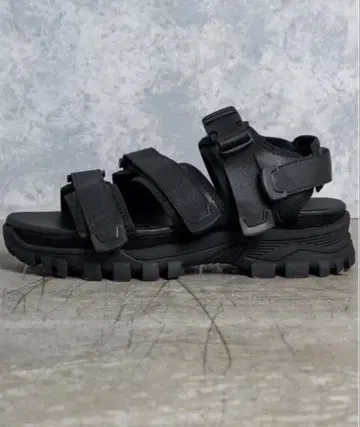 KUUUPY 합성 가죽 스니커즈 샌들