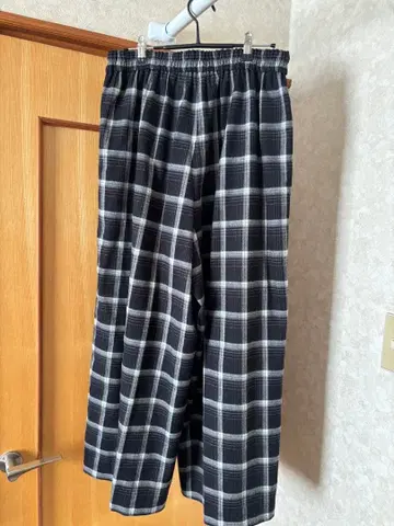 체크 무늬 와이드 팬츠 허리밴딩