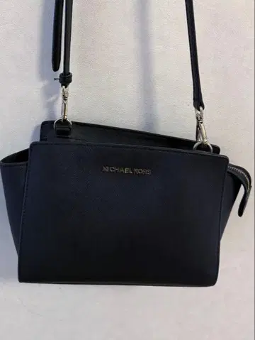 MICHAEL KORS 블랙 숄더백