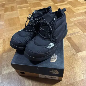 THE NORTH FACE NF0A3ZK7 블랙 신발