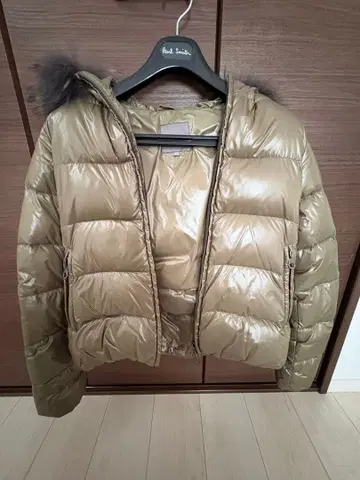 DUVETICA 다운 자켓 사이즈 40 올리브 그린