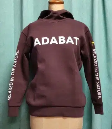 ADABAT 로고 후드티
