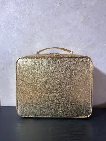 에스티로더 골드 백 파우치