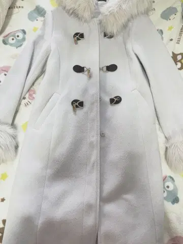 퍼가 달린 롱 코트