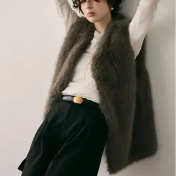 Trish 비건 퍼 미들 베스트 그레이