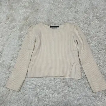 Spick&Span 스픽 앤 스팬 울 100% 니트 상의