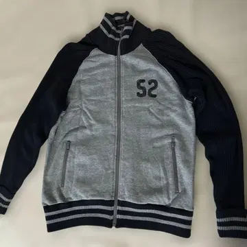 드럭 스토어즈 맨투맨 트레이닝복 가디건 리브 자수