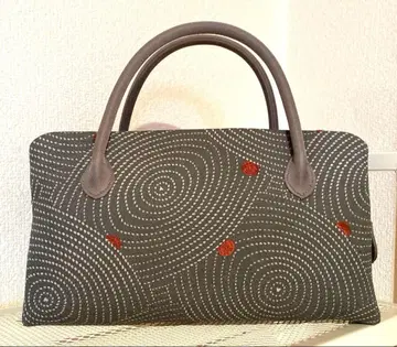 일본 의류용 백 그레이 소용돌이 무늬