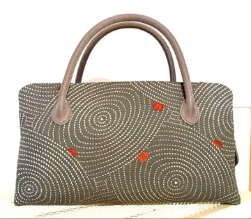 일본 의류용 백 그레이 소용돌이 무늬