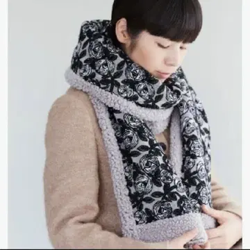 새상품급 택 있음 미나 페르호넨 rosy 보아 머플러 스톨 숄 그레이