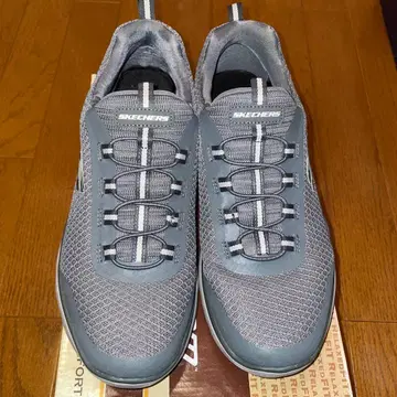 SKECHERS 스케쳐스 memory foam 27cm