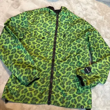 Hurley 그린 레오파드 무늬 자켓 M