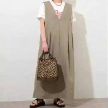 relume 워셔블 V넥