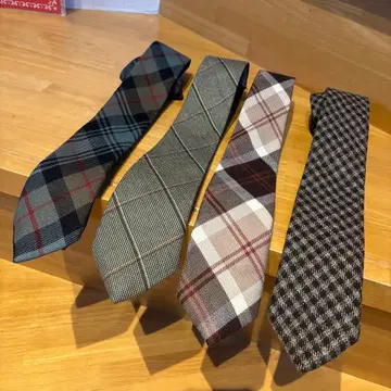 울 타이 영국제 4