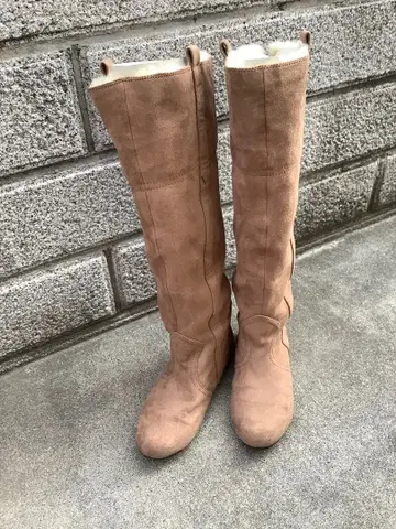 베이지 스웨이드풍 롱 부츠 퍼 포함 L