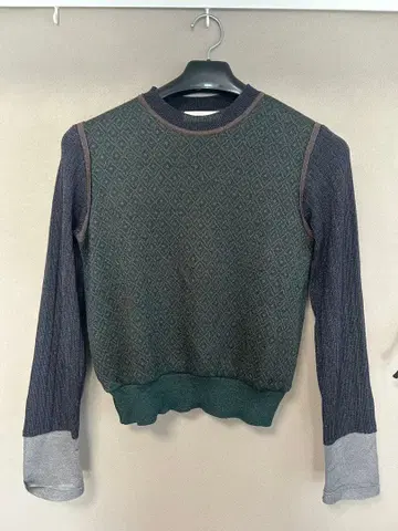 PUBLIC TOKYO 긴팔 스웨터