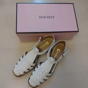 파스쿠치 PASCUCCI 구르카 샌들 7463 화이트 37size