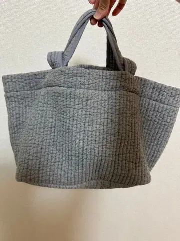 비오는날 정원 토트백