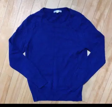 유니클로 캐시미어 100% 스웨터 니트 긴팔 M 사이즈 블루