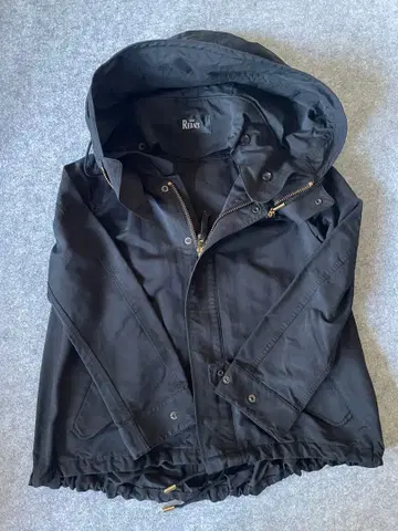 THE RERACS 더 리락스 숏코트 후드 부착