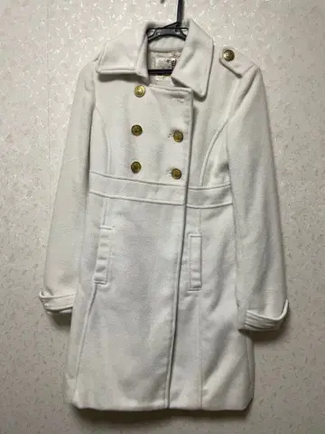 화이트 더블 브레스트 롱 코트