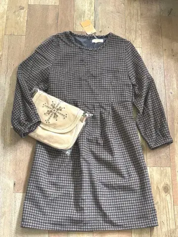 [ 새상품 미사용 ] Linetta 브라운 체크 원피스 울 고급 고급