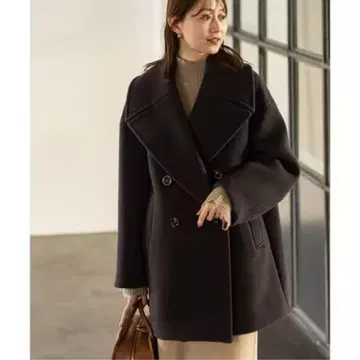 NOBLE 빅 칼라 P 코트