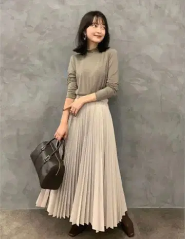 anuans 코튼라이크 플리츠 스커트