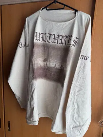 YZY YEEZY GOSHA Vultures1 LONG TEE