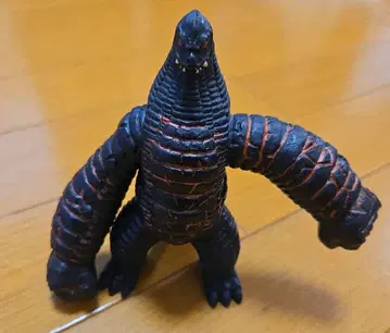 울트라맨 소프트 비닐 EX 레드킹