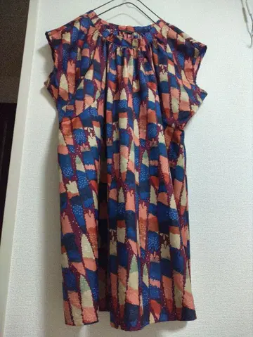 뷔르데사봉의 원피스