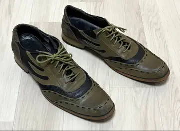 Dragonbeard 블랙 카키 신발