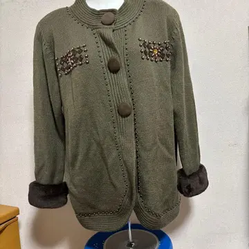 올리브 그린 비즈 자수 가디건