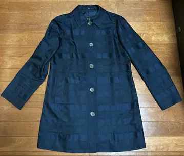 DAKS 체크 무늬 코트