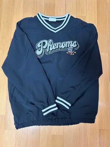 블랙 자수 나일론 자켓