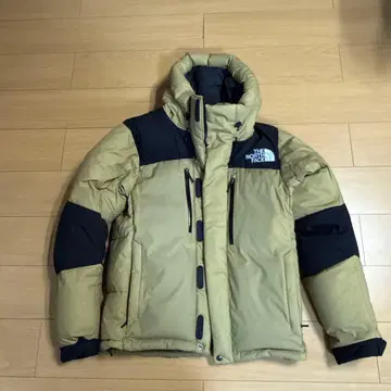 THE NORTH FACE 다운 자켓 후드 부착